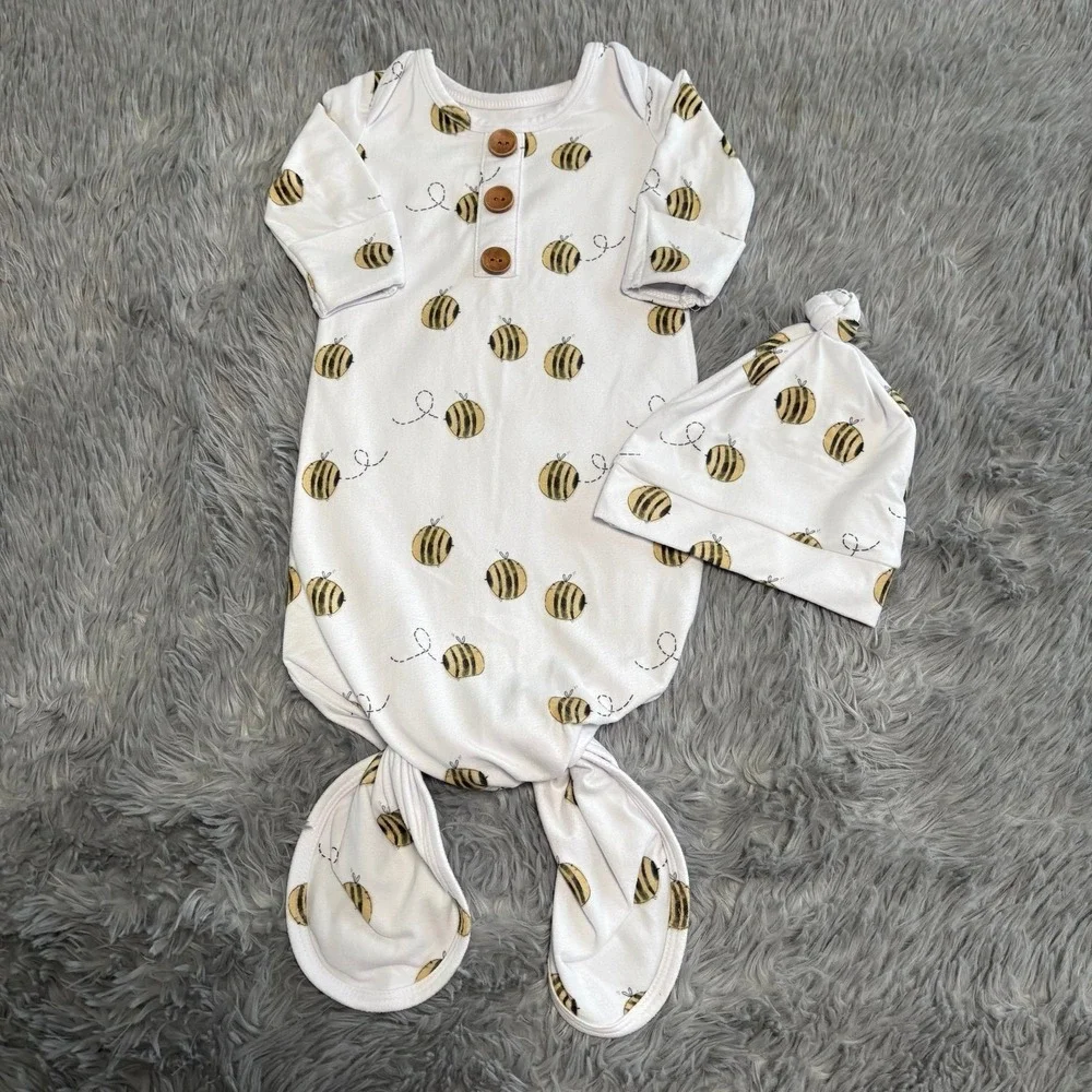 Caden Lane White Baby Gown & Knot Hat with Yellow Bee Print